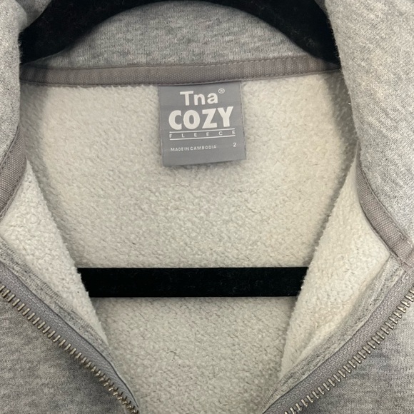 TNA 1/4 mega zip hoodie in heather chrome, size 2 - Picture 2 of 3